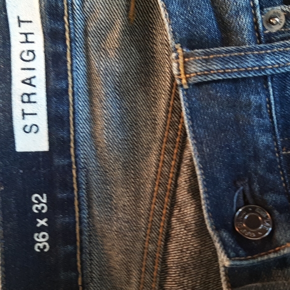 Men's Gap Jeans - Picture 3 of 5